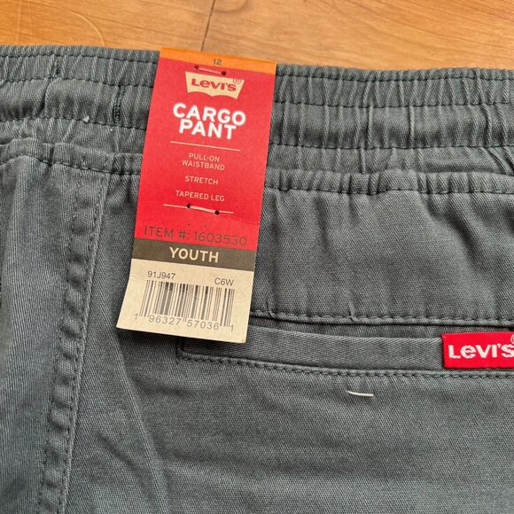 NWT** Boys Levi cargo pants bundle - Picture 7 of 7